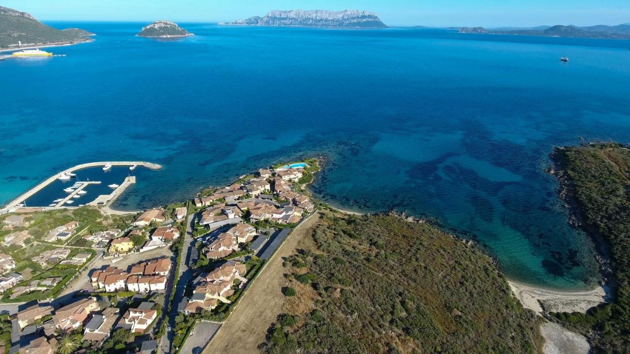 Apartment In S'Abba E Sa Pedra With Pool Golfo Aranci Eksteriør bilde