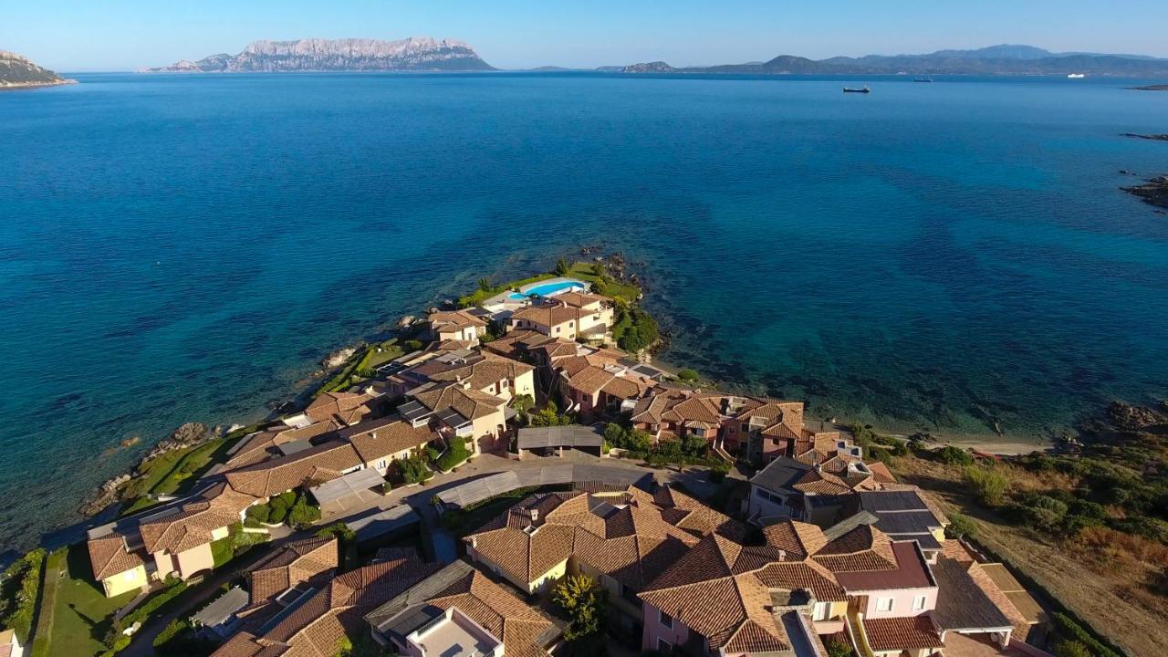 Apartment In S'Abba E Sa Pedra With Pool Golfo Aranci Eksteriør bilde