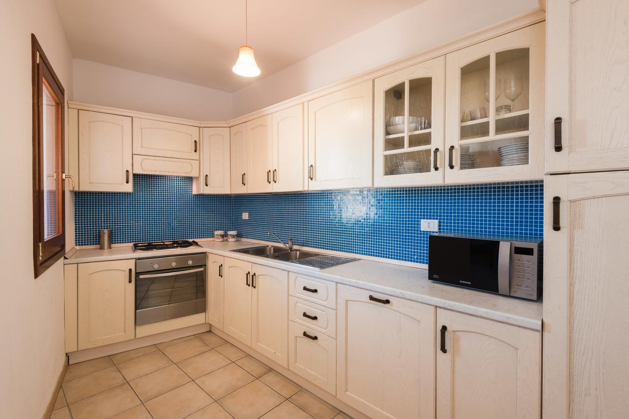 Apartment In S'Abba E Sa Pedra With Pool Golfo Aranci Eksteriør bilde