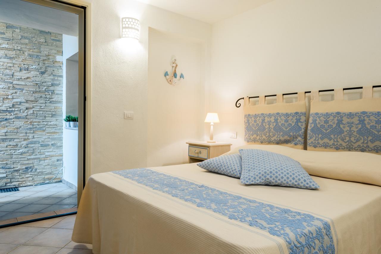 Apartment In S'Abba E Sa Pedra With Pool Golfo Aranci Eksteriør bilde