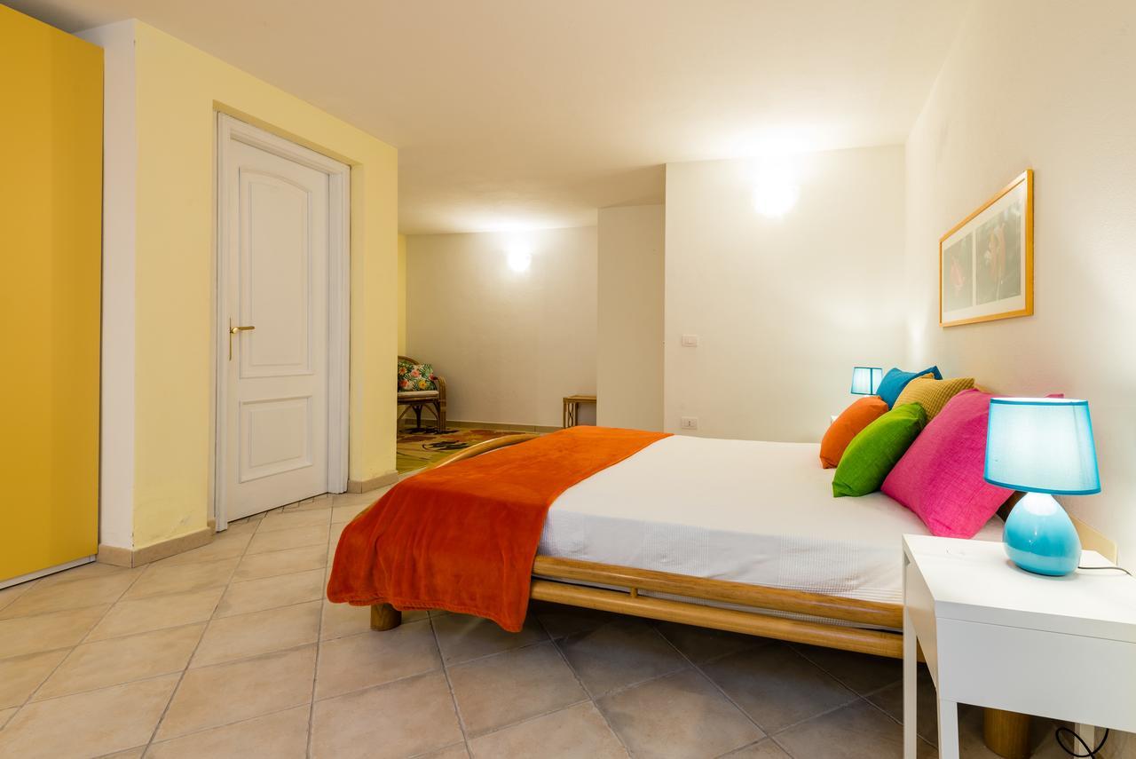 Apartment In S'Abba E Sa Pedra With Pool Golfo Aranci Eksteriør bilde